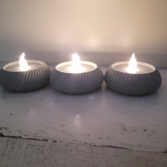 3 Minimalist Tealight Holder Modern Candle Holder cozy ambiance - Picture 8 of 8